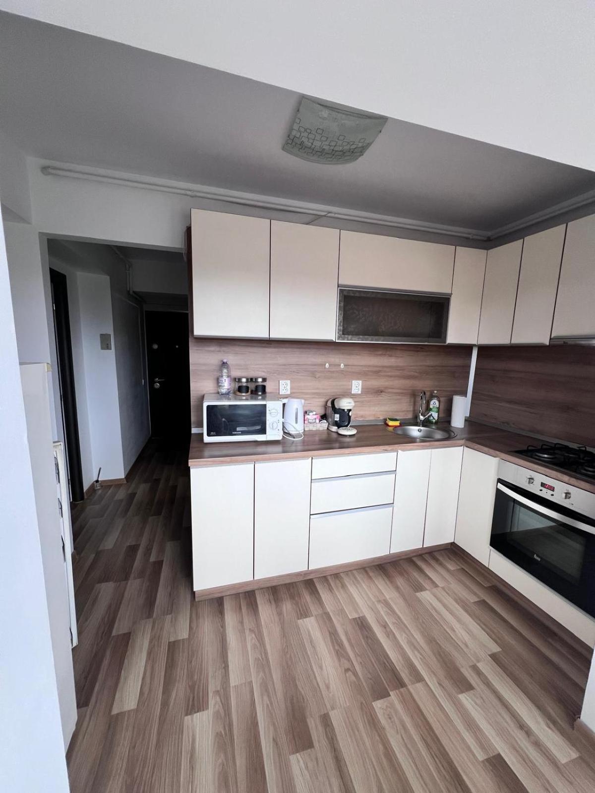 Chindia Apartament Targoviste Exterior photo